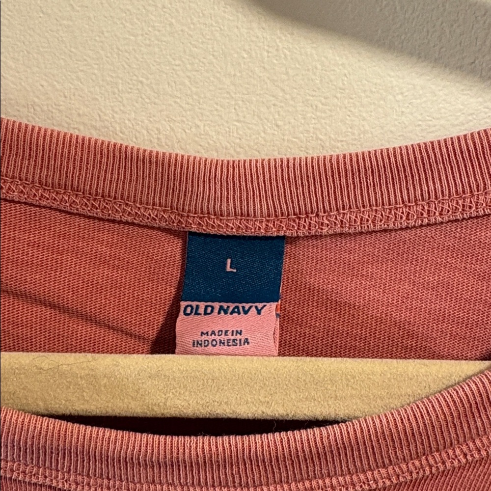Women’s basic tee - Picture 2 of 2